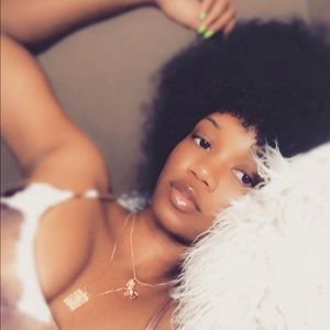 Meet your Posher, Thee Bohemian Bahamian